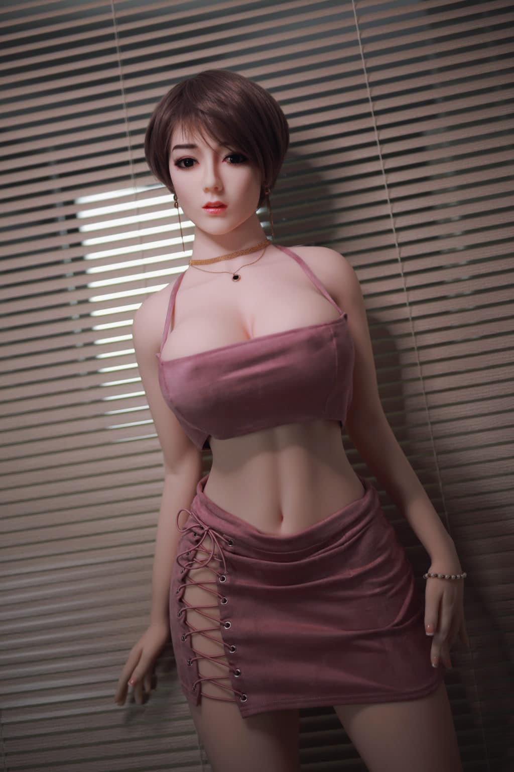 Ako: Asian Sex Doll
