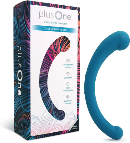 plusOne Dual Vibrating Arc. เครื่องนวดส่วนตัวแบบสั่นสองหัว พร้อมระบบสั่นทรงพลัง 5 โหมด. ชาร์จไฟได้. กันน้ำได้ 100%